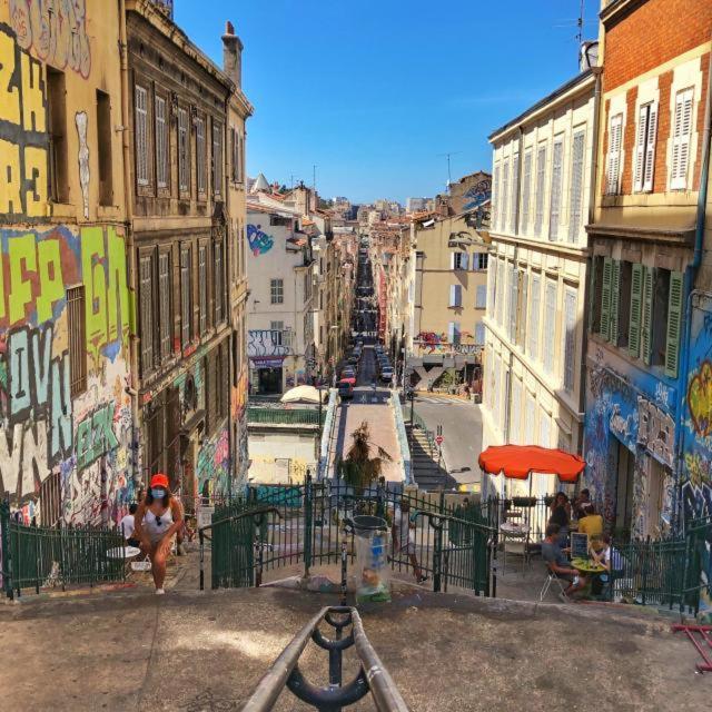 Quartier Des Createurs "La Plaine Cours Julien" Chambre Privee Dans Appartement Menage Frequent Des Parties Commune Marseille Exteriér fotografie
