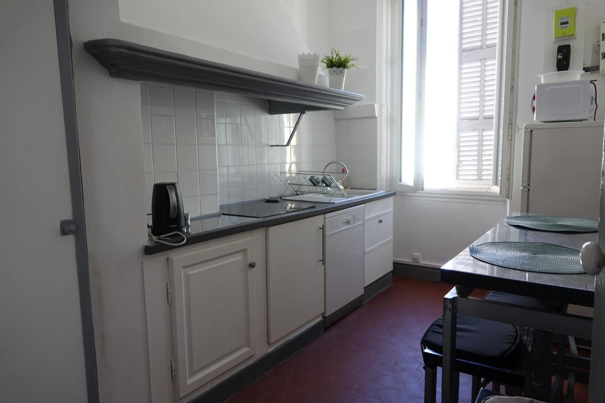Quartier Des Createurs "La Plaine Cours Julien" Chambre Privee Dans Appartement Menage Frequent Des Parties Commune Marseille Exteriér fotografie